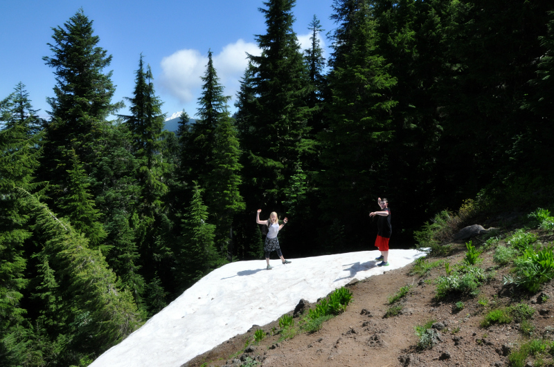 Iron Mountain Hike Snow @ Mt. Hope Chronicles